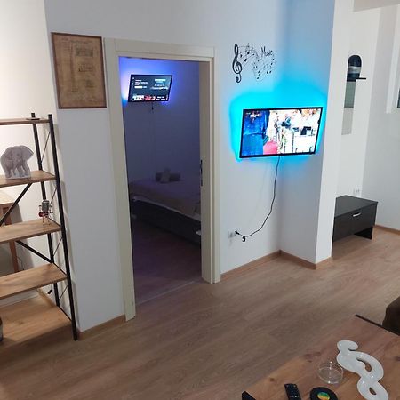 Apartman Muzika Jagodina Εξωτερικό φωτογραφία